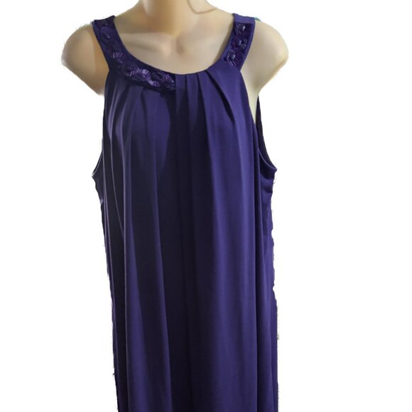 Sangria  Sleeveless Dress    SZ 14  Elegant Prom Wedding Formal - Picture 1 of 6